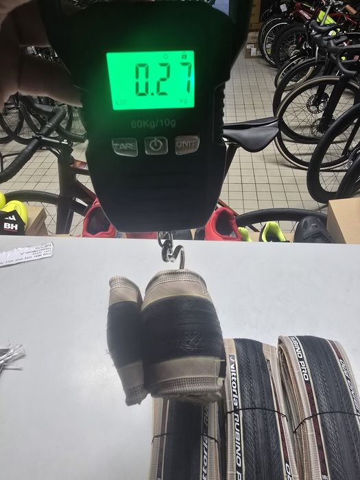 Pneu de estrada promocao 700x28c