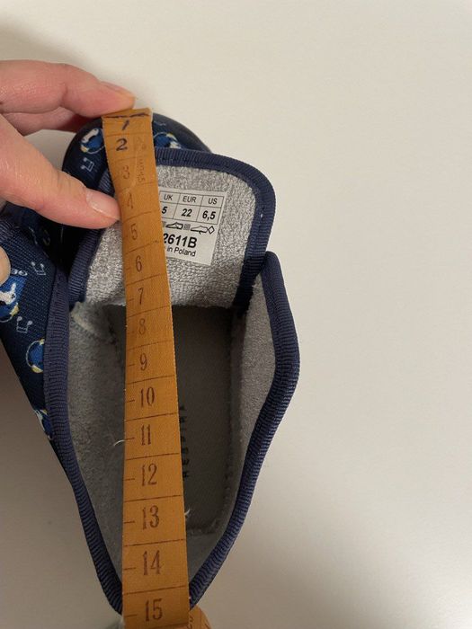 Дитяче взуття 22 розмір. Нове.