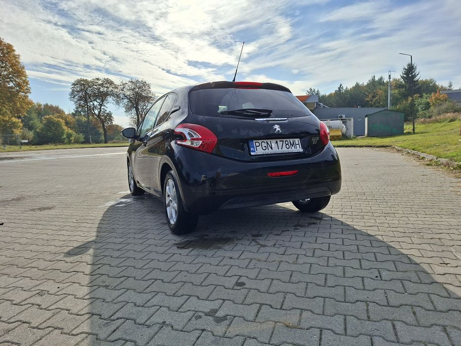 Peugot 208 2014r benzyna