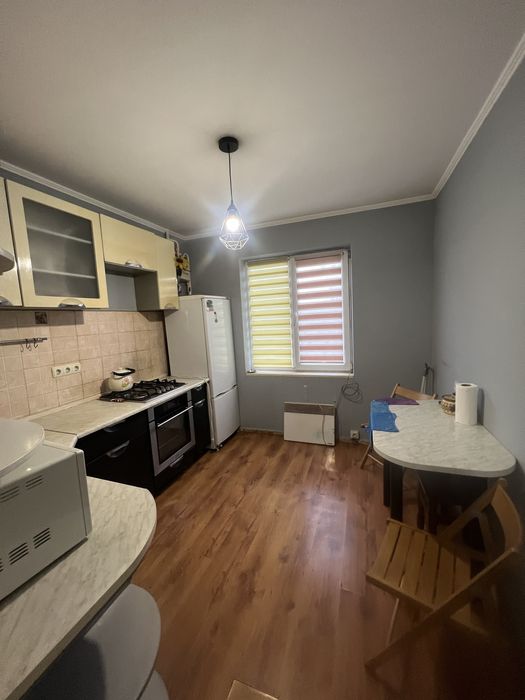 Оренда ДВУШКИ на Зріні