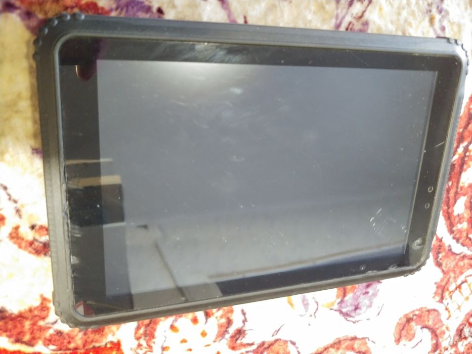 Планшет CATERPILLAR CAT T20 не включается