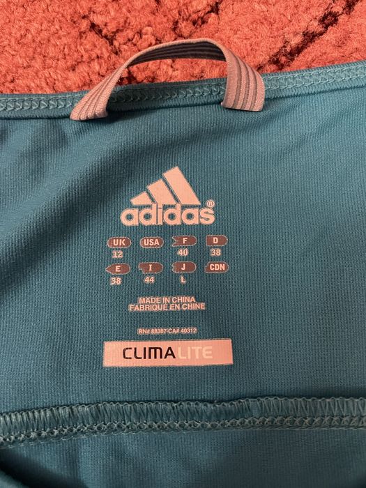 Жіноча спортивна футболка Adidas
