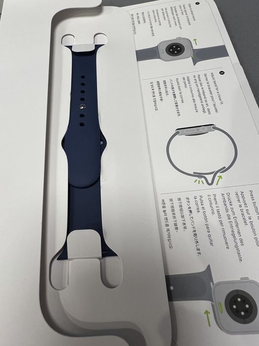 Ремешок на Apple Watch SE оригинал