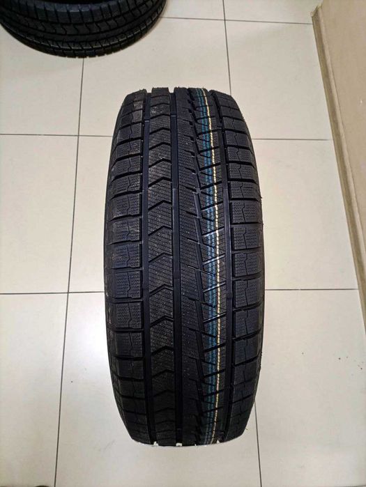 Нові шини 265/65R17 112T Sunfull Mont-Pro WP882