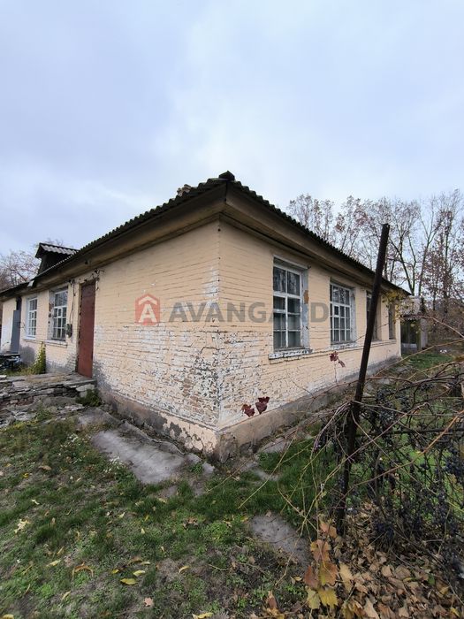 Частина будинку. Під Ремонт.
