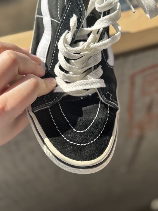 Оригінальні кросівки Vans