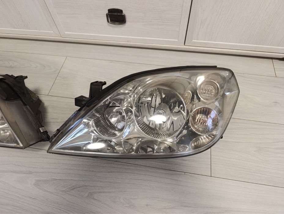 Фари ксенон  Nissan primera p12 оригінал