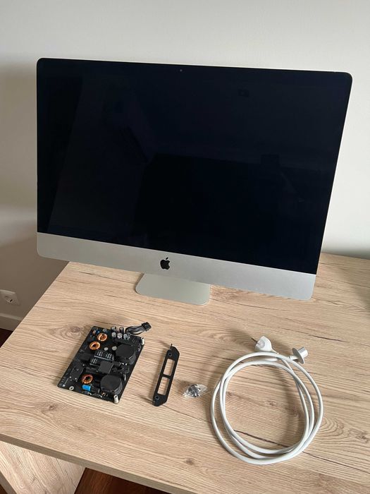 iMac 27” Retina 5K 2017 Avariado para Peças – Com Caixa