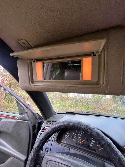 Mercedes-Benz E-Class 1998