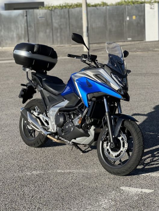 Honda NC 750x só 6500km