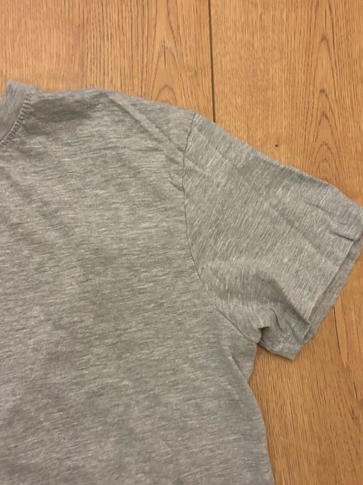 szary nowy t-shirt
