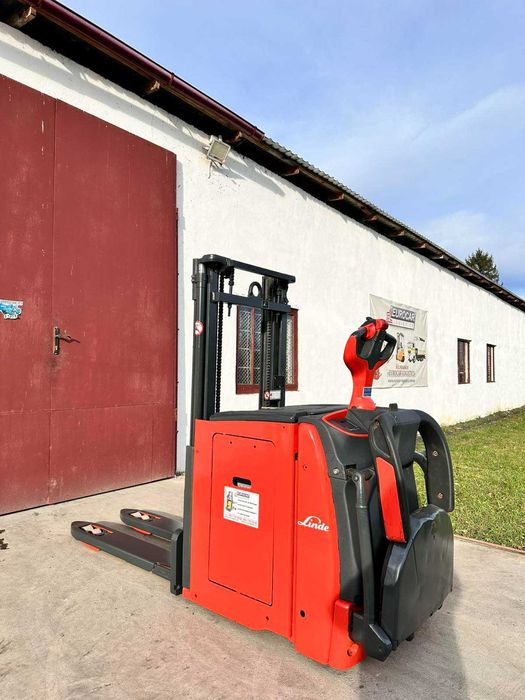 Штабелер електричний навантажувач 1326* Linde D10АР 1,2-2т 240 см 2020