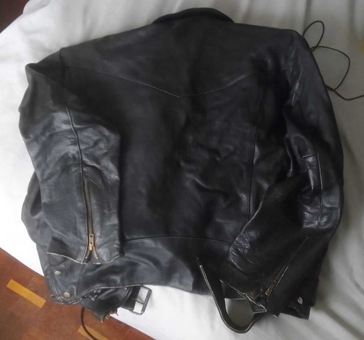Casaco de cabedal / couro antigo preto