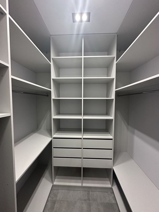 Складальник меблів, кухні, шафи, комоди, розбирання, установка, ремонт