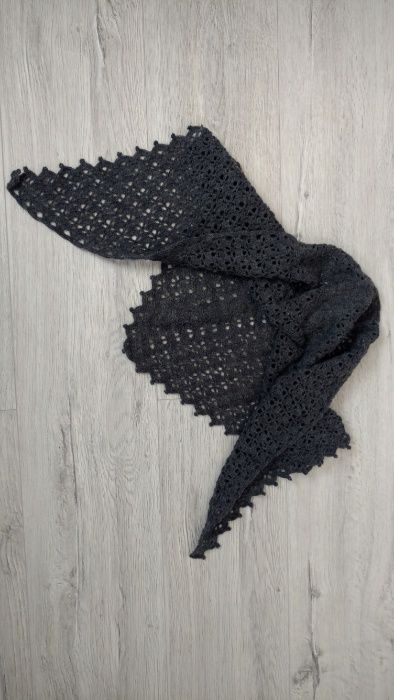 Шаль, бактус ручной работы