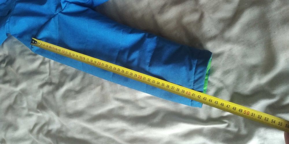 Дитяча куртка весняна