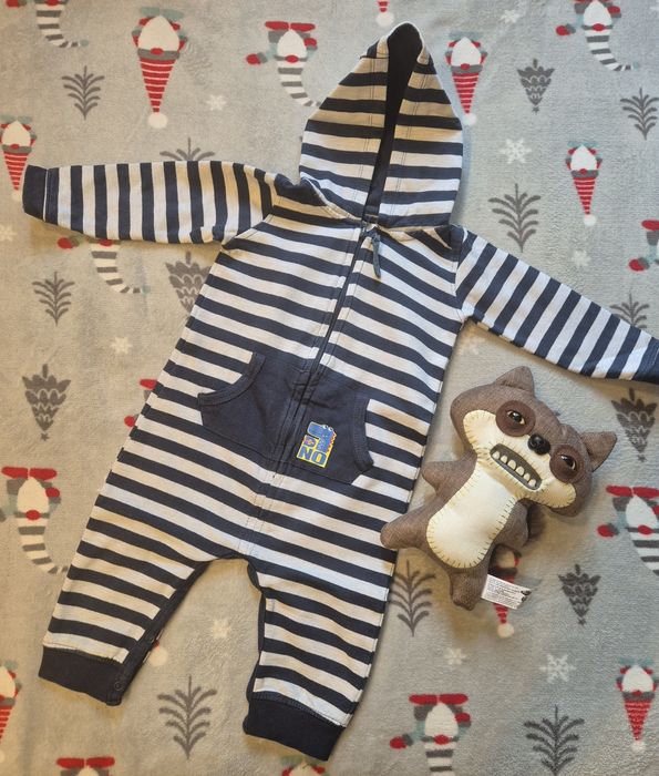 Kombinezon niemowlęcy/pajacyk rozmiar 80-86.