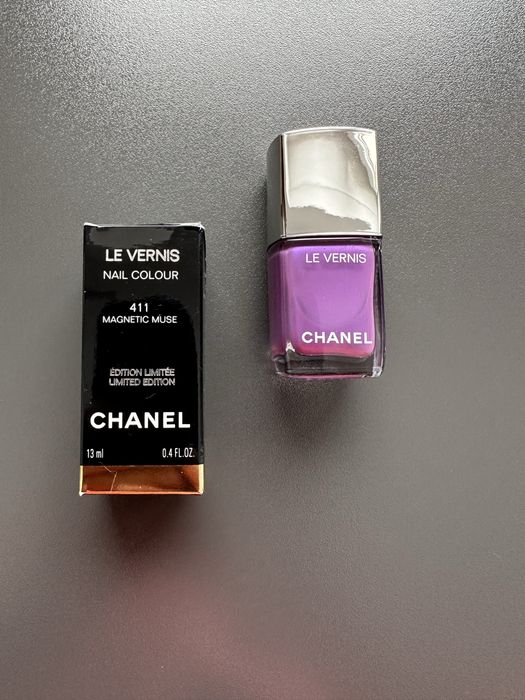 Chanel limitowany exkluzywny lakier do paznokci.