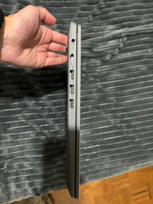 Portátil LENOVO - Ótimo estado