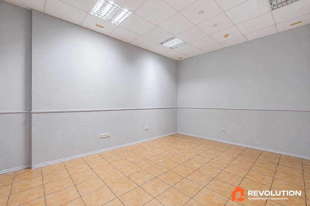 Без комісії. Продаж приміщення 53.6м2, просп. Миколи Бажана, 14 Дарницький р-н