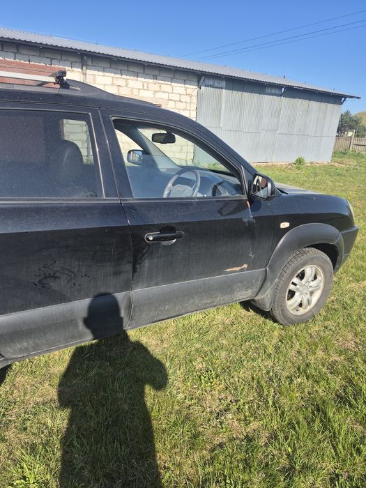 Hyundai tucson 2,0 benzyna 4x4 terenowy anglik