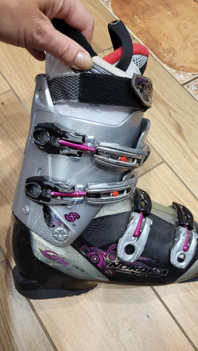 buty narciarskie nordica srebrne 305 mm buty na narty