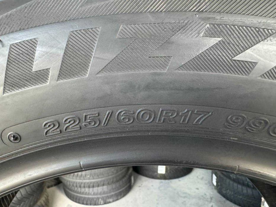 Зимова резина бу 225/60 R17 Bridgestone Blizzak DM-V2 арктична 9 мм пара або комплект