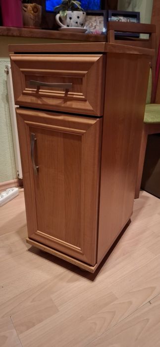 Biurko  z szafką