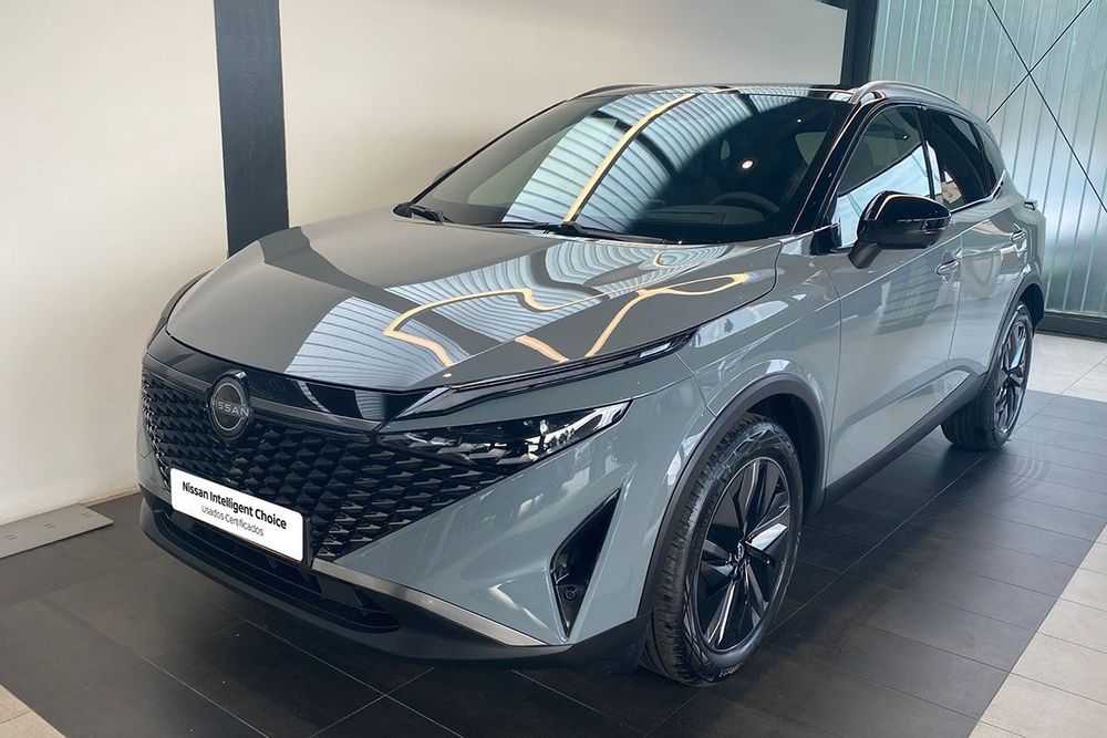 Nissan Qashqai 1.3 DIG-T Evolve + Two Tone Xtronic