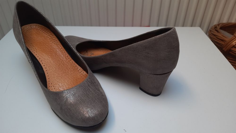 Buty damskie rozm 40