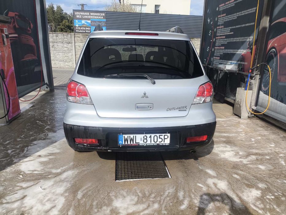Samochod  Mitsubihi