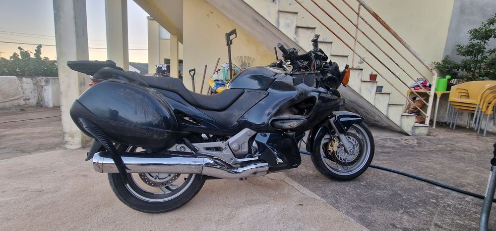 Honda Deuaville 650