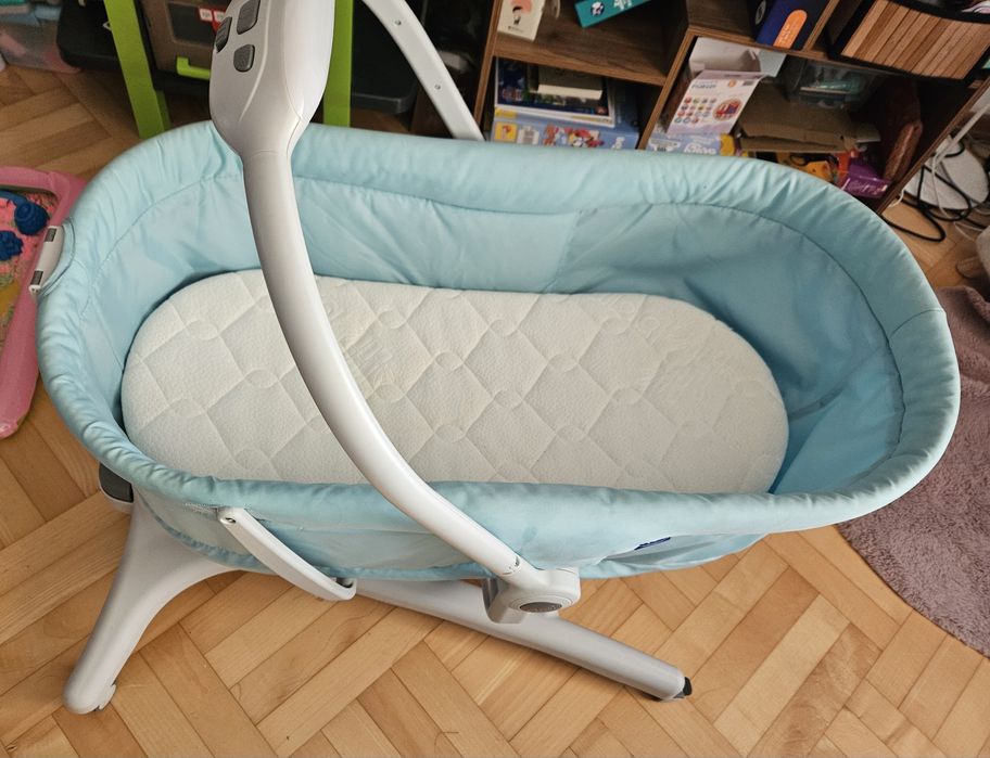 Łóżeczko Chicco Baby Hug 4w1 z materacem
