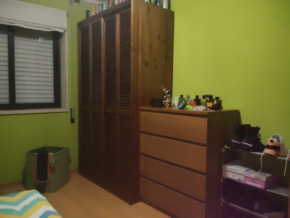 Alugo quarto para estudante