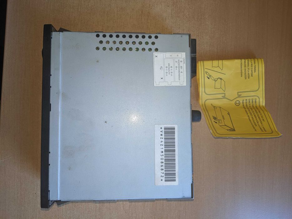 Продається штатна автомагнітола VW ALFA