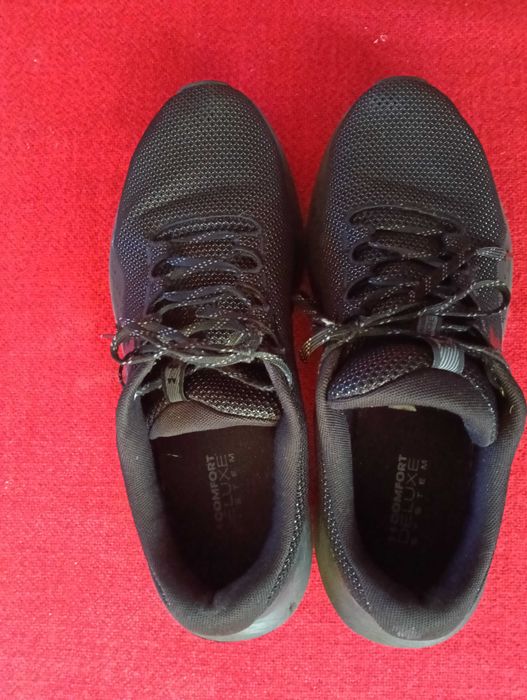UNDER ARMOUR do biegania r.46 30cm Stan BDB Okazja