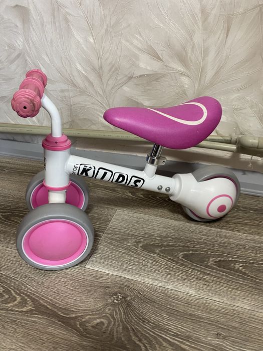 Беговел дитячий Profi KIDS