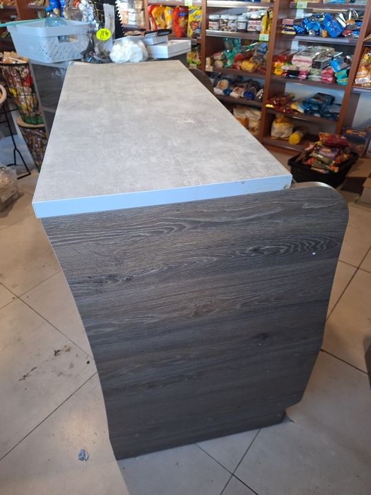 Lada handlowa impulsowa