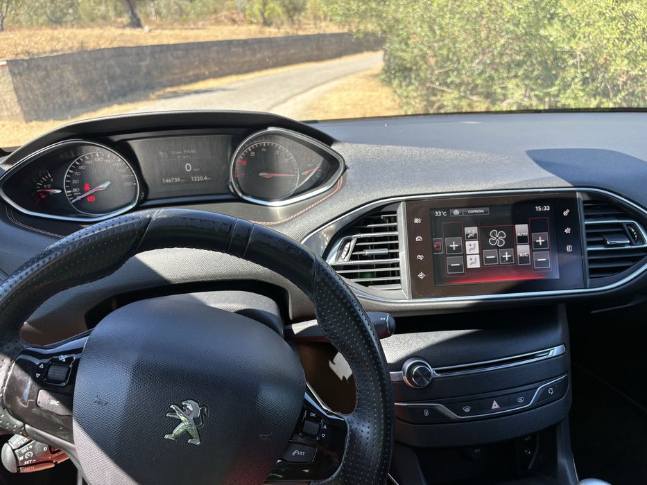 Peugeot 308 1.2 PureTech – 2016 | Excelente Estado | Pronto a Circular