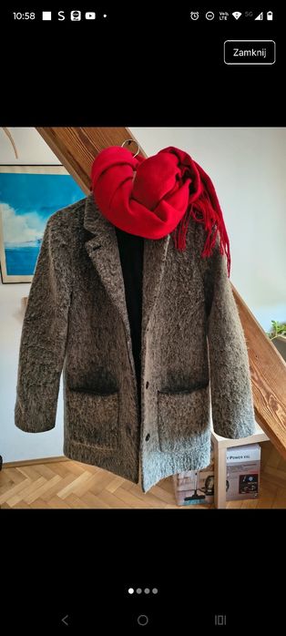 Wełniany płaszcz COS