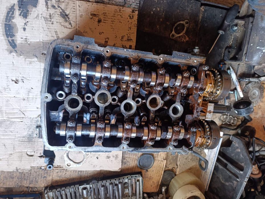 Головка блоку циліндрів Volkswagen Golf 4 2.3 V5