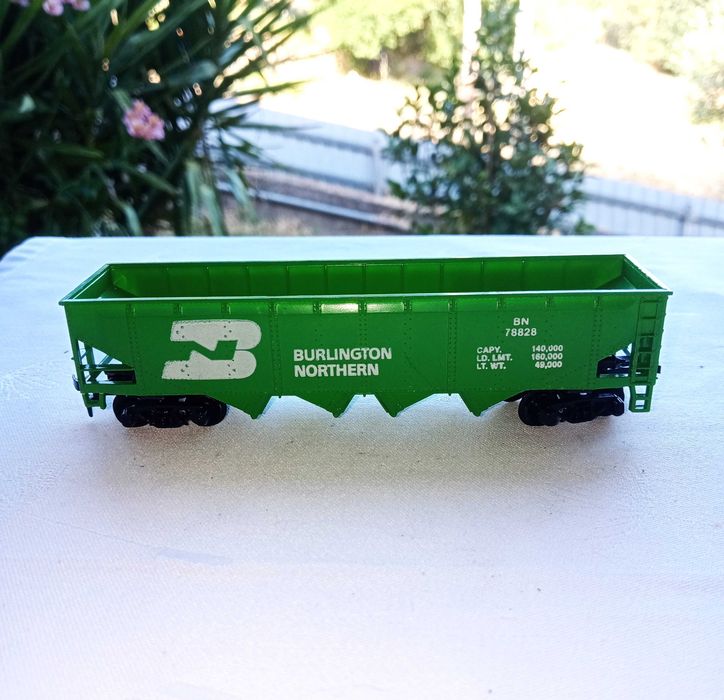LIONEL H0, 9141, Vagão da Burlington Northern