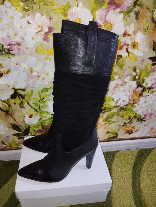 Зимние сапоги ,без змейки.