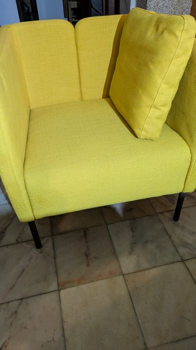 Cadeirão  amarelo