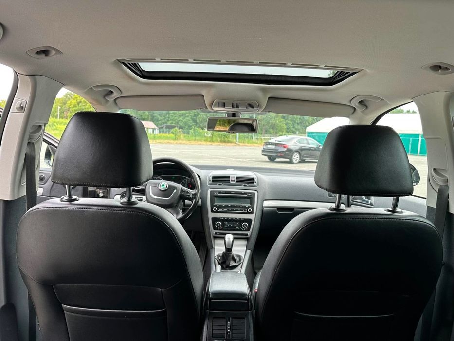 Skoda Octavia  kombi 1.8TSI Klimatronik,Hak  2kpl koł 4×4