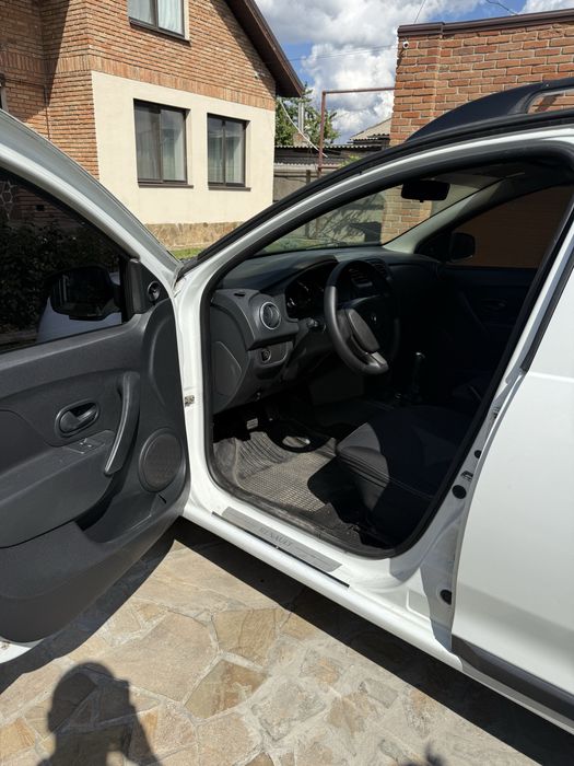 Продам Renault Logan 2