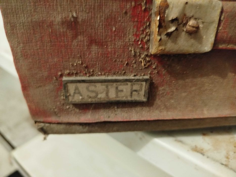 Adapter gramofon Aster stan słaby na części nie sprawny