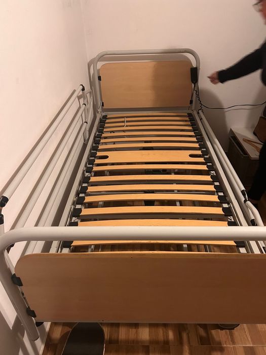 Cama articulada usada