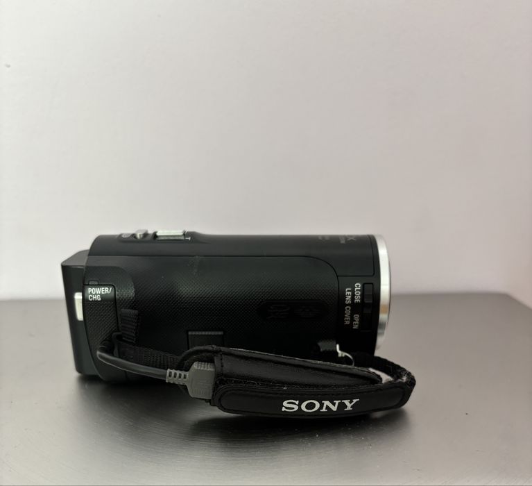 Sony HDR-CX220E — як нова! Full HD, повний комплект