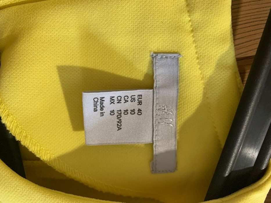 Sukienka H&M w kolorze zoltym